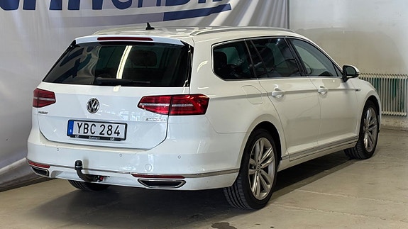 Volkswagen Passat 4 of 5