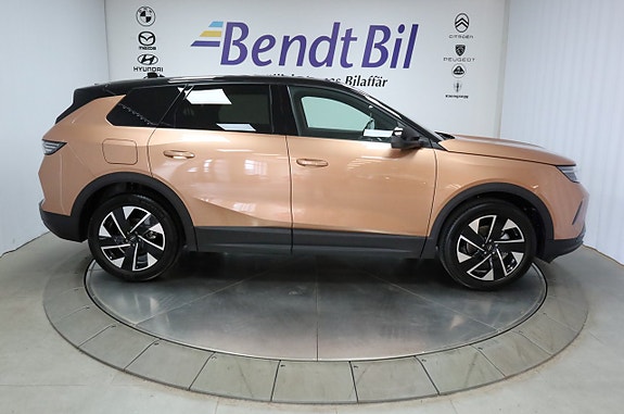 Opel Grandland 14 of 25