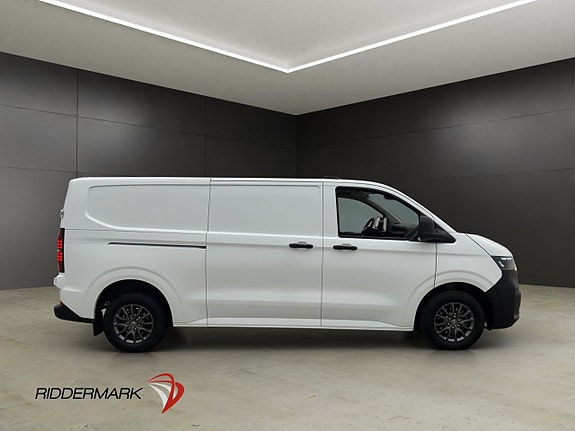 Volkswagen Transporter 2 of 5