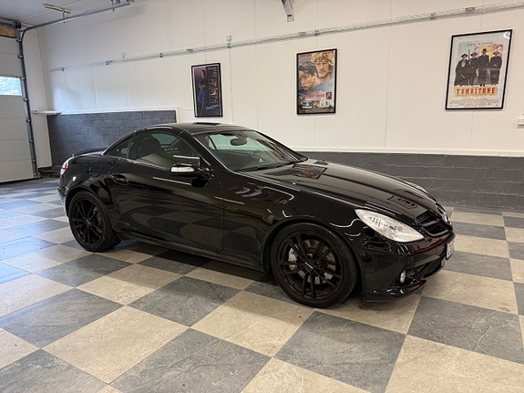 Mercedes-Benz SLK350 13 of 23