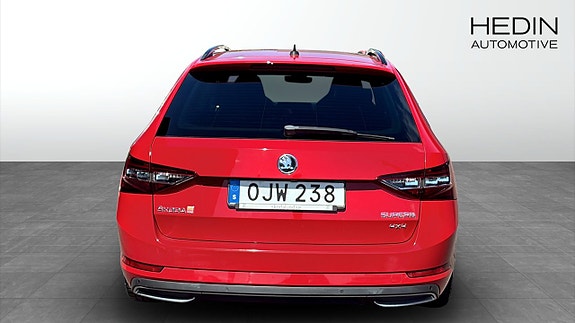 Skoda Superb 5 of 12