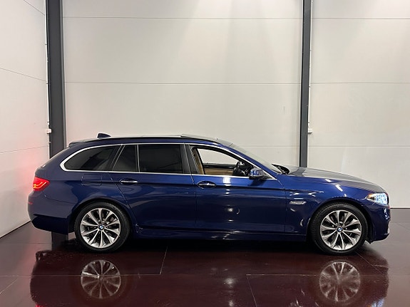 BMW 520d 3 of 5