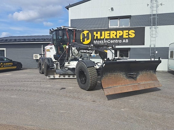 Hidromek MG600 2 of 4