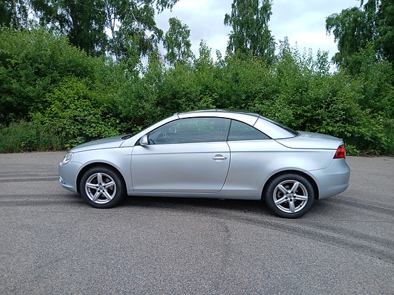 Volkswagen Eos 5 of 5