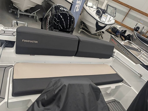 Finnmaster R5 & Mercury 100 hk (Demo) 5 of 5