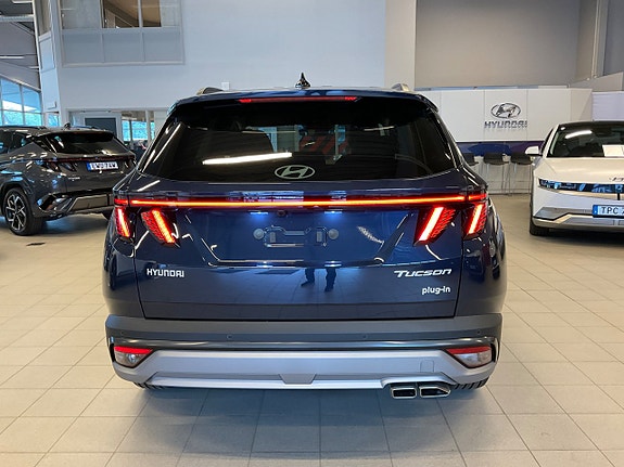 Hyundai Tucson 4 of 5