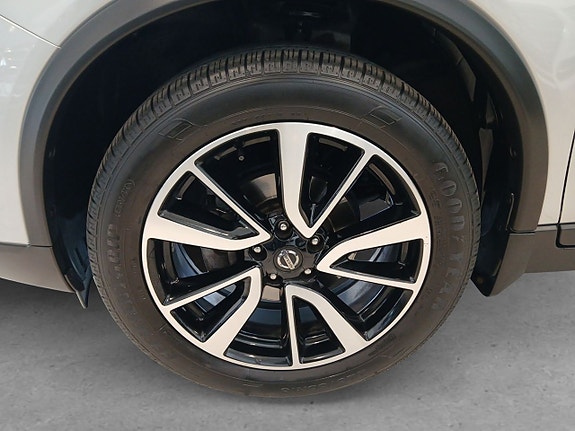 Nissan X-Trail 8 of 23