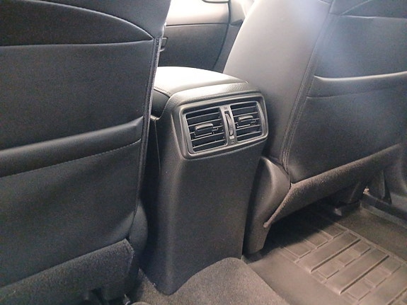 Nissan X-Trail 19 of 23