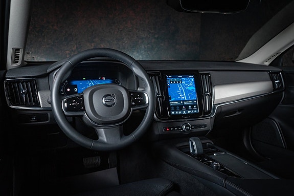Volvo V90 Cross Country 18 of 28