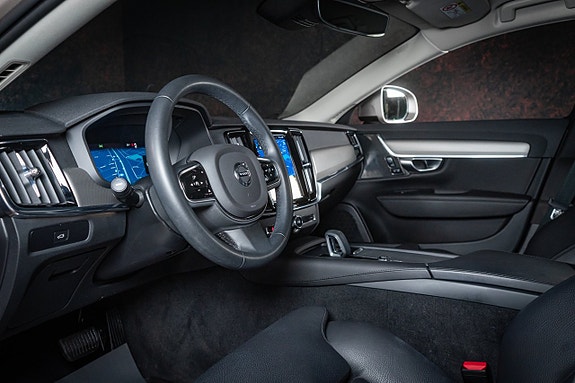 Volvo V90 Cross Country 15 of 28