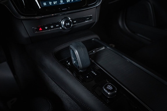 Volvo V90 Cross Country 22 of 28