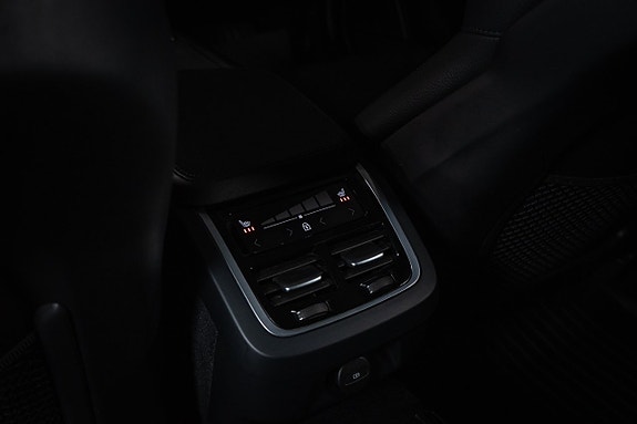 Volvo V90 Cross Country 27 of 28