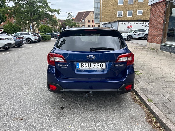 Subaru Outback 5 of 5