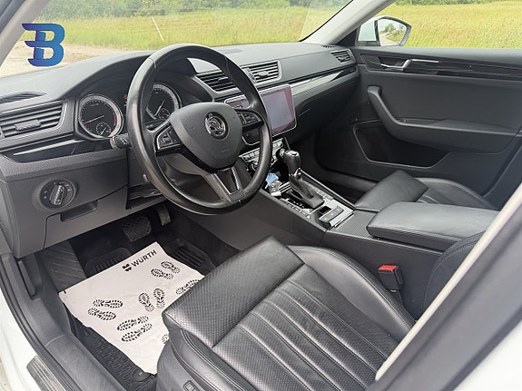 Skoda Superb 6 of 23