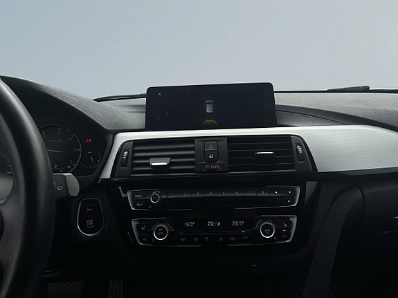 BMW 320d 11 of 23