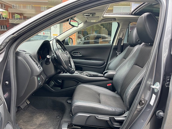 Honda HR-V 7 of 11