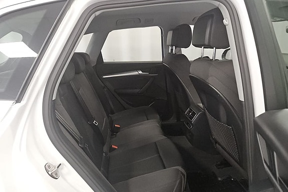 Audi Q5 9 of 12