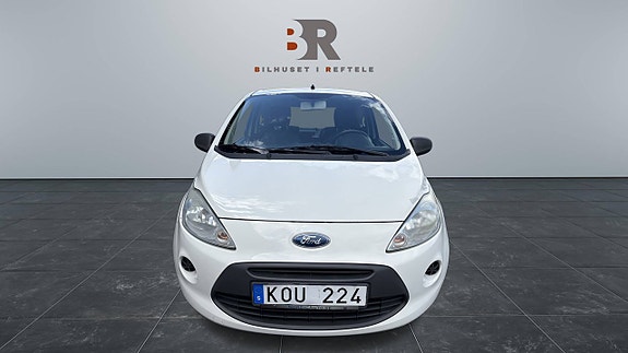Ford Ka 2 of 5