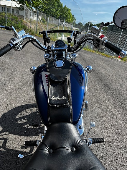 Suzuki Cycles Intruder VS1400 4 of 5