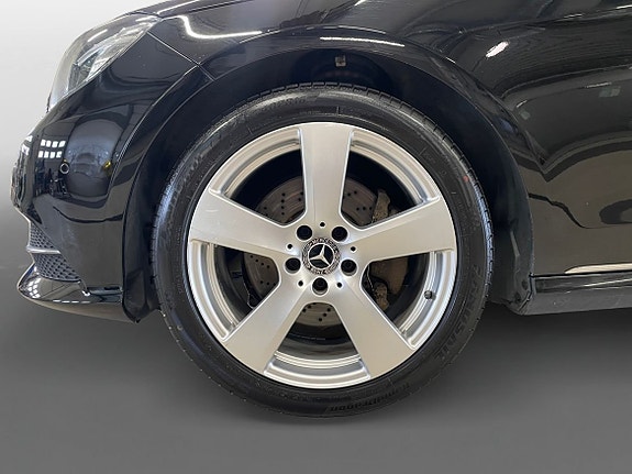 Mercedes-Benz E220 14 of 15