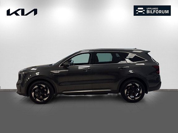 Kia Sorento 4 of 18