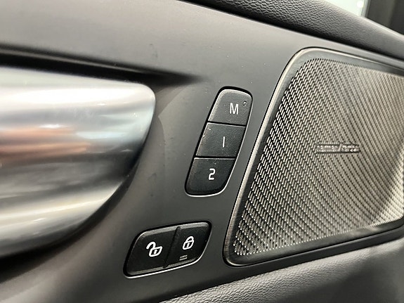 Volvo V60 11 of 20