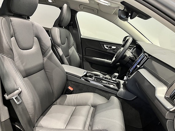 Volvo V60 17 of 20
