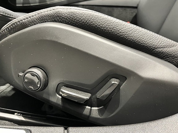 Volvo V60 9 of 20