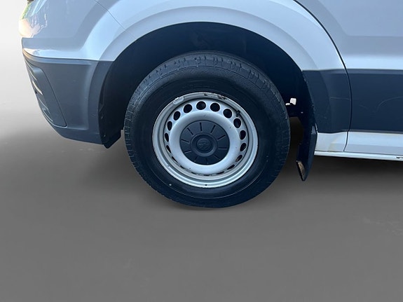 Volkswagen Crafter 9 of 15