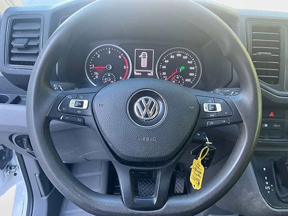 Volkswagen Crafter 13 of 15