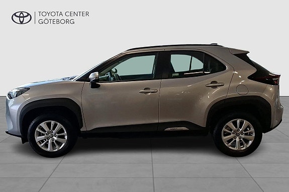 Toyota Yaris Cross 4 of 13