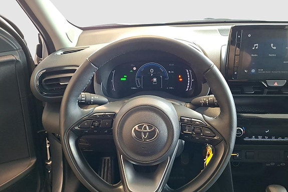 Toyota Yaris Cross 11 of 13