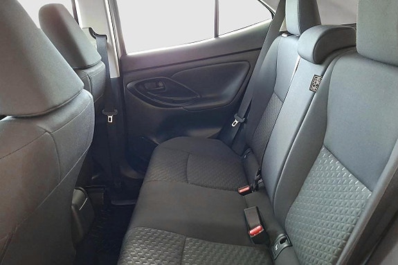 Toyota Yaris Cross 9 of 13