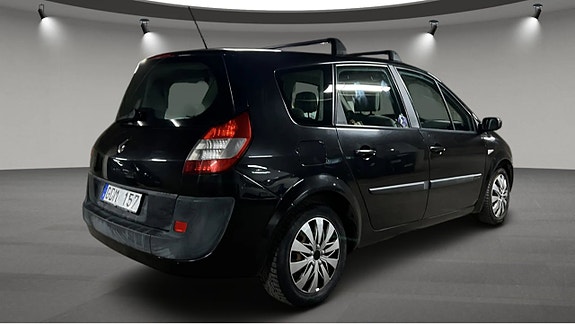 Renault Grand Scenic II 3 of 5