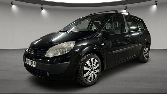 Renault Grand Scenic II 2 of 5