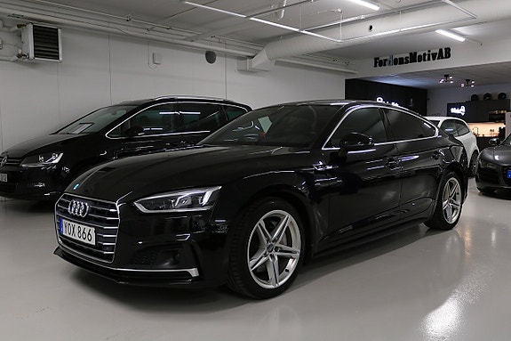 Audi A5 2 of 25