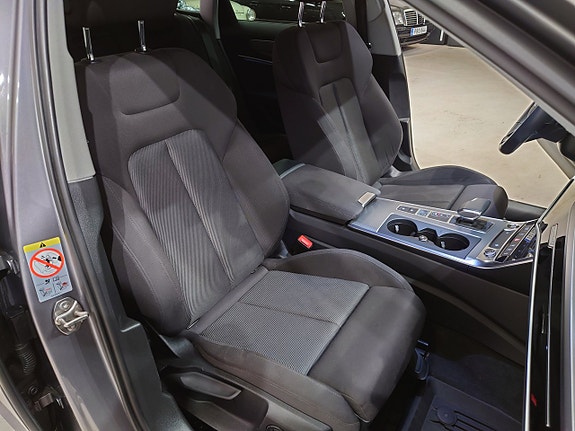 Audi A6 8 of 15