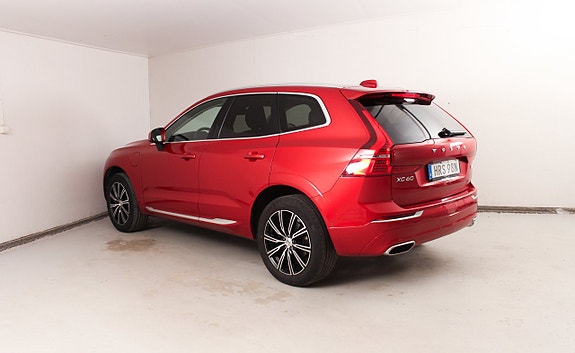Volvo XC60 7 of 23