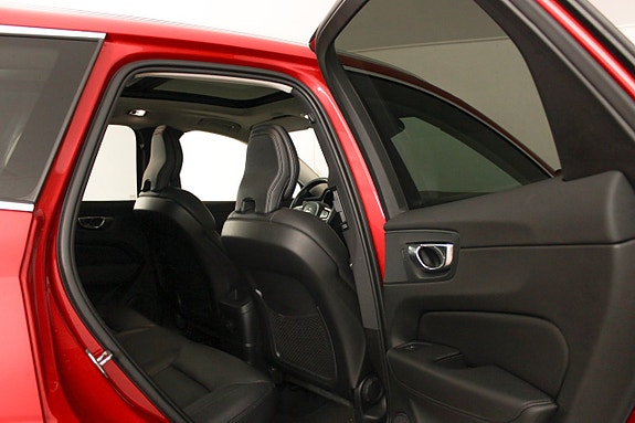 Volvo XC60 22 of 23