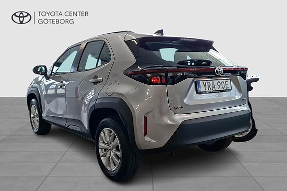 Toyota Yaris Cross 3 of 12