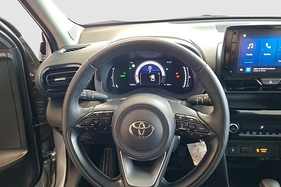 Toyota Yaris Cross 11 of 12