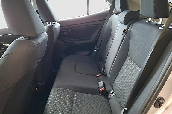 Toyota Yaris Cross 9 of 12