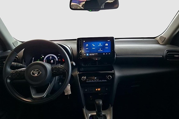 Toyota Yaris Cross 10 of 12