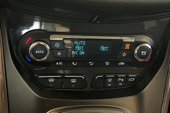 Ford Kuga 21 of 29