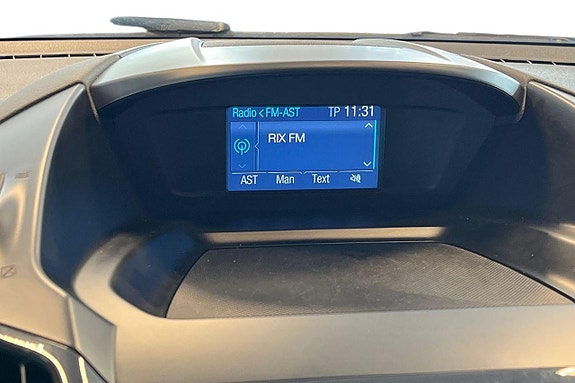 Ford Kuga 17 of 29