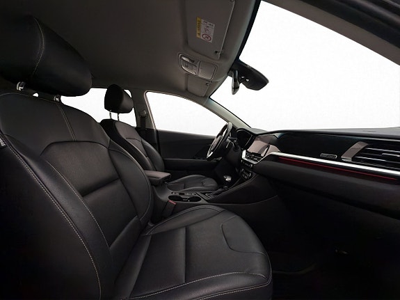 Kia Niro 10 of 29