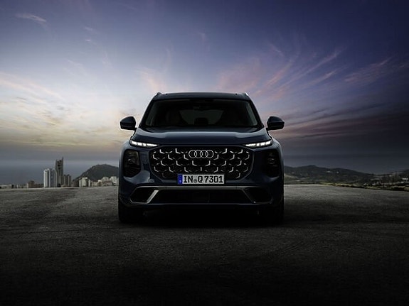 Audi Q7 4 of 5