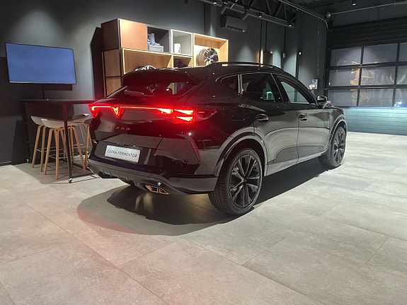 Cupra Formentor e-HYBRID 5 of 5
