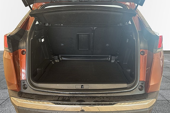 Peugeot 3008 10 of 13