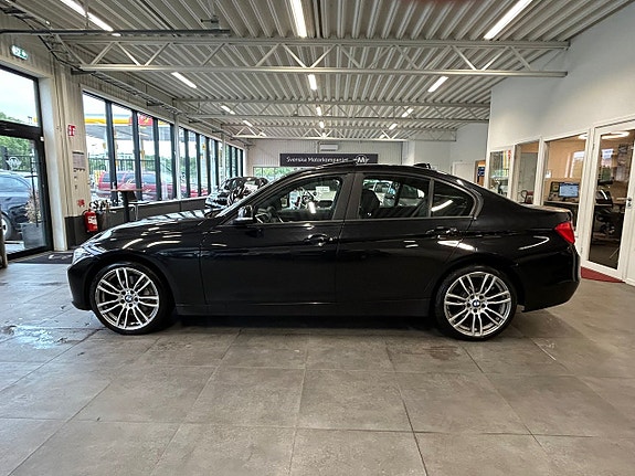 BMW 335d 4 of 5